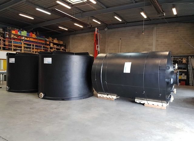 Cuve en polyéthylène ou en acier : lequel choisir ?