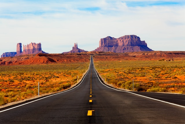 Les plus belles routes à traverser dans le désert