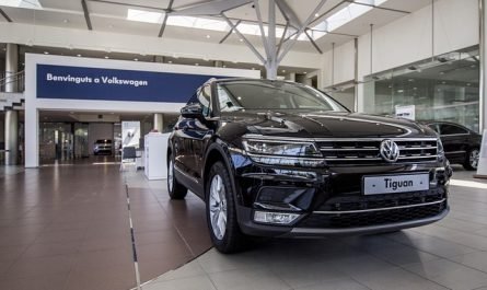 concessionnaire automobile