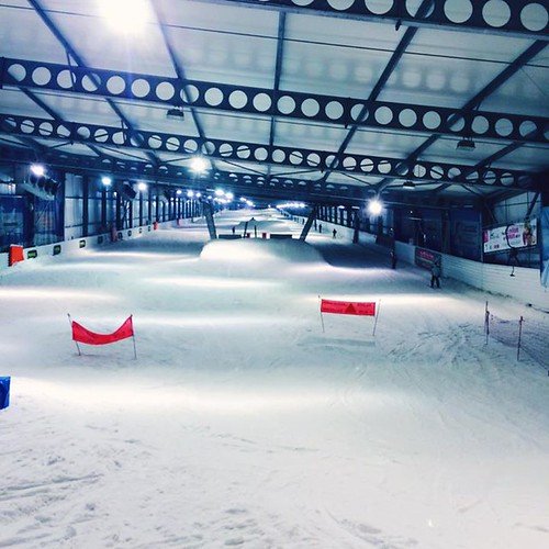ski indoor